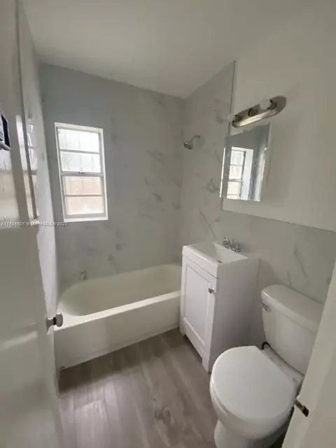 2330 NW 154th St, Miami Gardens, FL 33054