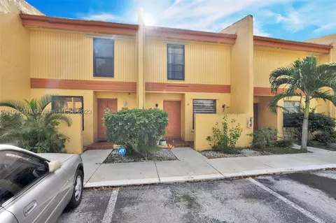 9380 NW 15th Ct #334, Pembroke Pines, FL 33024