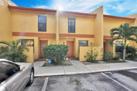 9380 NW 15th Ct #334, Pembroke Pines, FL 33024