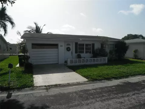 720 NW 74th Way, Margate, FL 33063