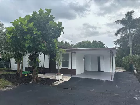 610 NW 18th Ct, Pompano Beach, FL 33060