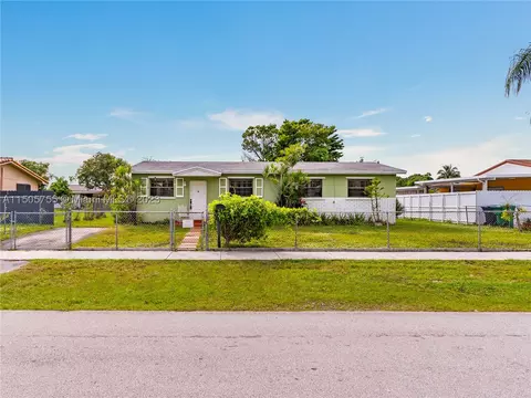11932 SW 180th St, Miami, FL 33177