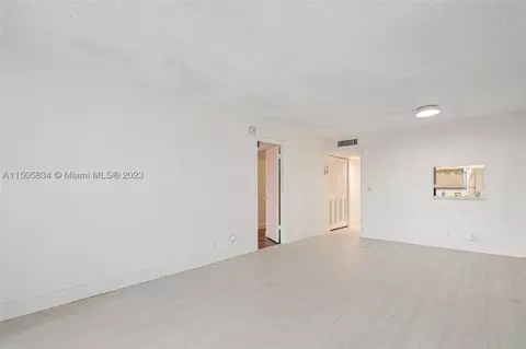 3080 Holiday Springs Blvd #206, Margate, FL 33063
