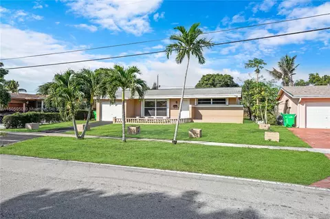 8417 NW 25th Ct, Sunrise, FL 33322