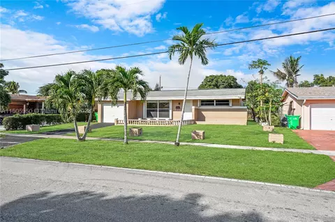 8417 NW 25th Ct, Sunrise, FL 33322