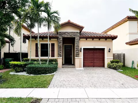 722 SE 34th Ter, Homestead, FL 33033