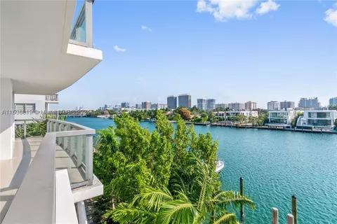 Undisclosed, Bay Harbor Islands, FL 33154