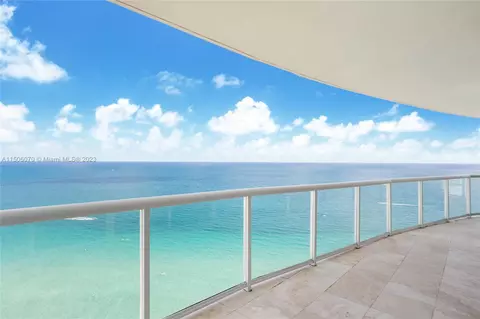 18671 Collins Ave #2902, Sunny Isles Beach, FL 33160