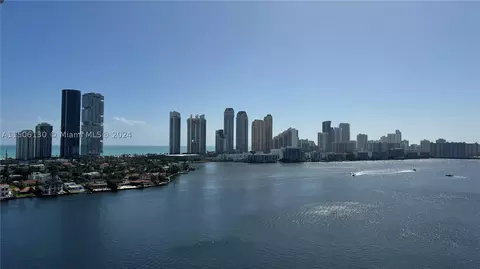 3600 Mystic Pointe Dr #PH1, Aventura, FL 33180