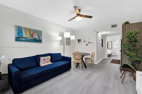 740 Meridian Ave #25, Miami Beach, FL 33139