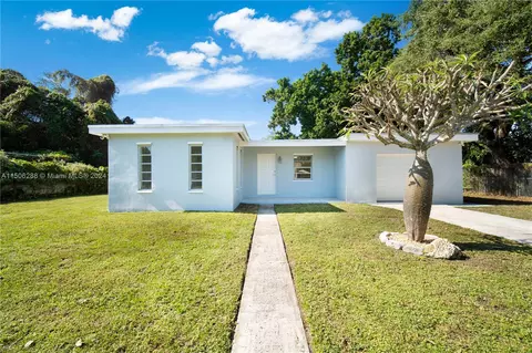 16520 NW 24th Ave, Miami Gardens, FL 33054