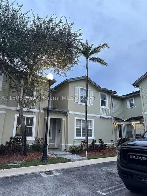 2932 SE 2nd Dr #2, Homestead, FL 33033