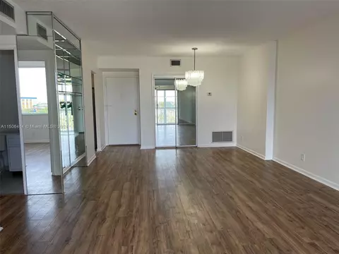 3800 Hillcrest Dr #507, Hollywood, FL 33021
