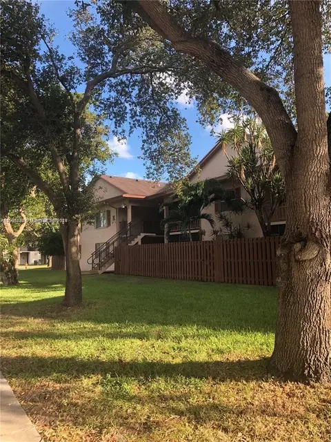 Undisclosed, Miami, FL 33176