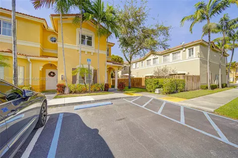 8432 NW 107th Ct #11-35, Doral, FL 33178