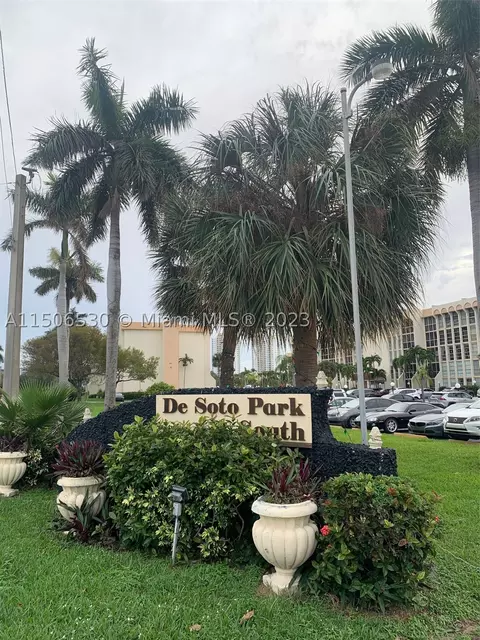 801 Three Islands Blvd #315, Hallandale Beach, FL 33009