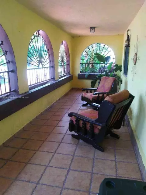 Exterior - 1100 E 8th Ct, Hialeah, FL 33010 photo 3 of 10