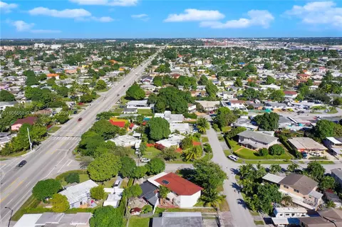 View/Area - 1100 E 8th Ct, Hialeah, FL 33010 photo 6 of 6