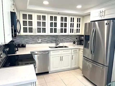 7400 Radice Ct #709, Lauderhill, FL 33319