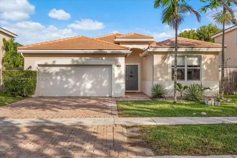 649 SE 31st Ave, Homestead, FL 33033