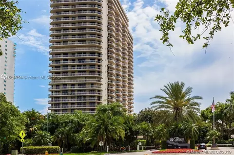 20191 E Country Club Dr #2104, Aventura, FL 33180