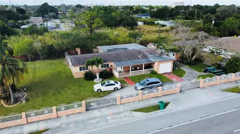 21900 SW 112th Ave, Miami, FL 33170