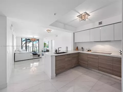 300 Sunny Isles Blvd #4-703, Sunny Isles Beach, FL 33160