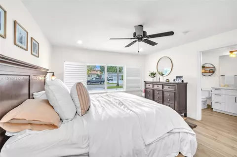 Bedroom - 18100 NW 83rd Ave, Hialeah, FL 33015 photo 3 of 5
