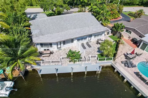 5720 NE 27th Ave, Fort Lauderdale, FL 33308