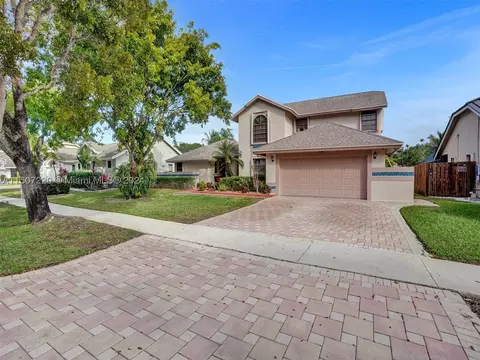 5772 SW 88th Ter, Cooper City, FL 33328