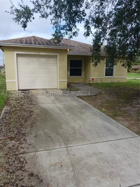 1118 Avenue F, Fort Pierce, FL 34950