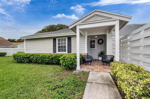 13785 SW 147th Cir Ln #1-14, Miami, FL 33186