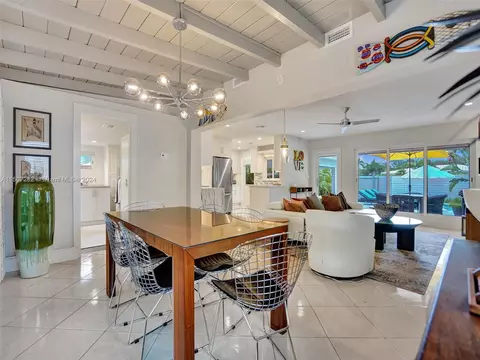 2013 NE 20th Ave, Fort Lauderdale, FL 33305