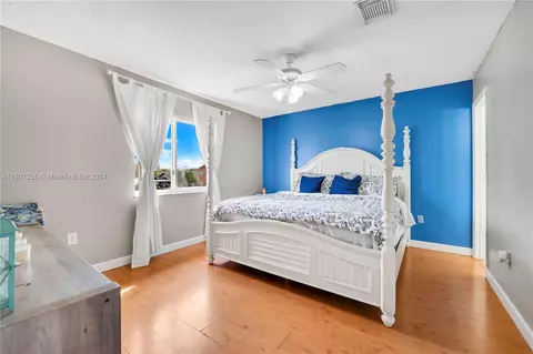 601 E 1st Ave #201, Hialeah, FL 33010 photo 16