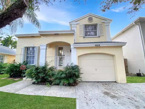 9839 SW 118th Ave, Miami, FL 33186