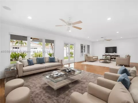 2137 Imperial Point Dr, Fort Lauderdale, FL 33308