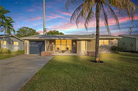 3713 Garden Ln, Miramar, FL 33023