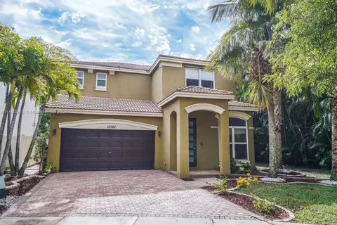 15582 SW 54th Ct, Miramar, FL 33027