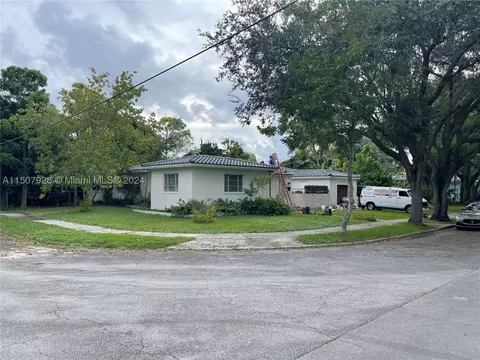102 NW 105th St, Miami Shores, FL 33150