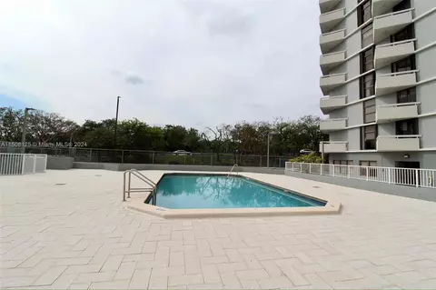Exterior - 2501 Brickell Ave #1008, Miami, FL 33129 photo 5 of 7