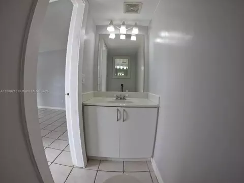 Bath - 1705 W 68th St, Hialeah, FL 33014 photo 1 of 4