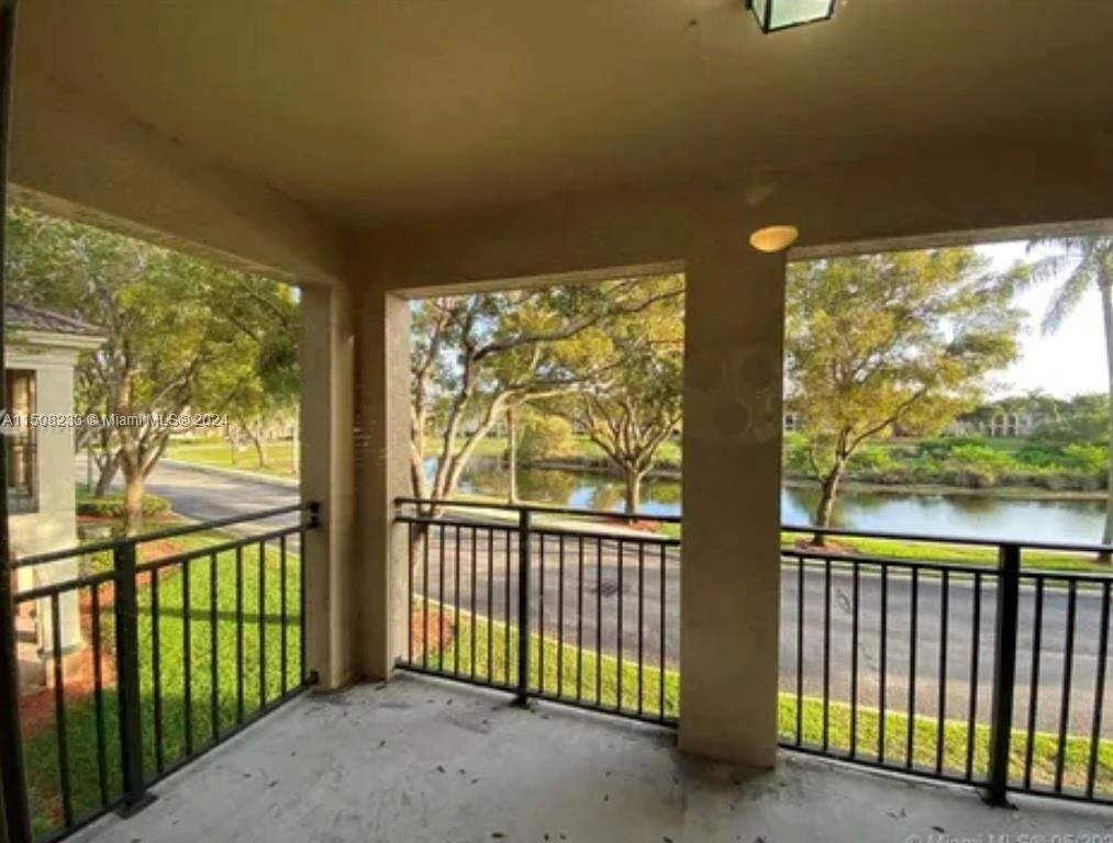 2406 Centergate Dr Unit 201  