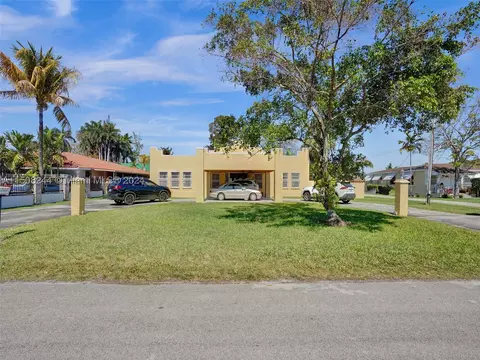 8311 Grand Canal Dr, Miami, FL 33144