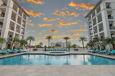 200 E Palmetto Park Rd #16, Boca Raton, FL 33432