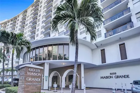 6039 Collins Ave #1028, Miami Beach, FL 33140