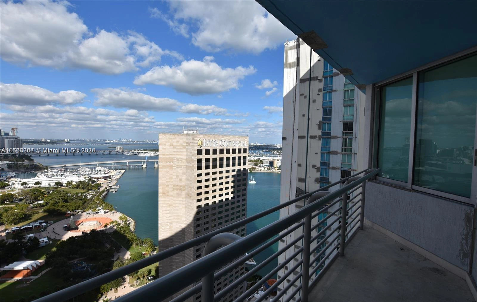 325 S Biscayne Blvd Unit 3822  