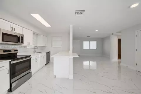 3415 Windsor Ave, West Palm Beach, FL 33407