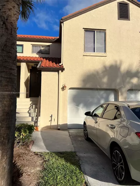 7 Via De Casas Sur #202, Boynton Beach, FL 33426