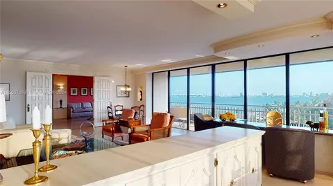 11113 Biscayne Blvd #551, Miami, FL 33181
