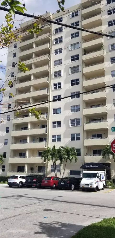 900 NE 18th Ave #1202, Fort Lauderdale, FL 33304
